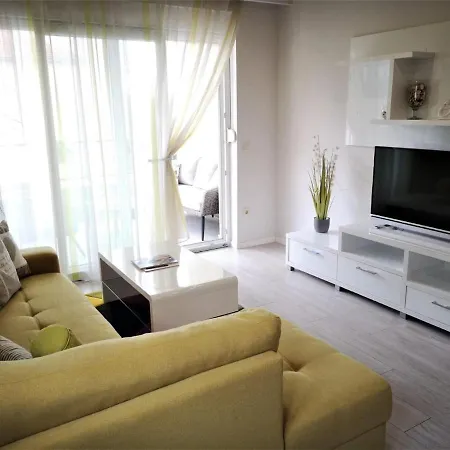 Apartments Villa Vujcic Makarska Exterior photo